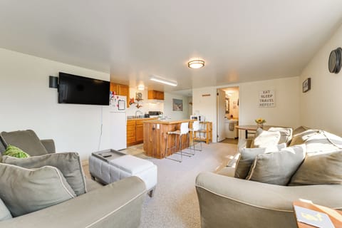 St. Ignace Vacation Rental | 1BR | 1BA | 1,200 Sq Ft | Stairs Required