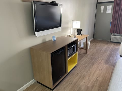 Room, 2 Queen Beds, Non Smoking | Individually decorated, individually furnished, desk, laptop workspace