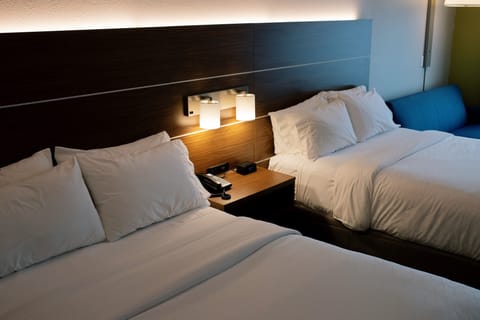 In-room safe, desk, laptop workspace, blackout drapes