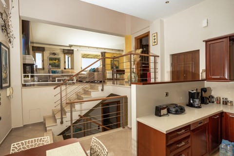 Villa, 5 Bedrooms, Smoking, Private Pool | Private kitchen | Dining tables