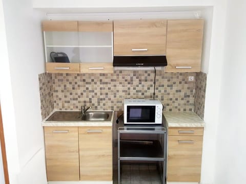 House, 2 Bedrooms, Terrace, Garden View | Interior