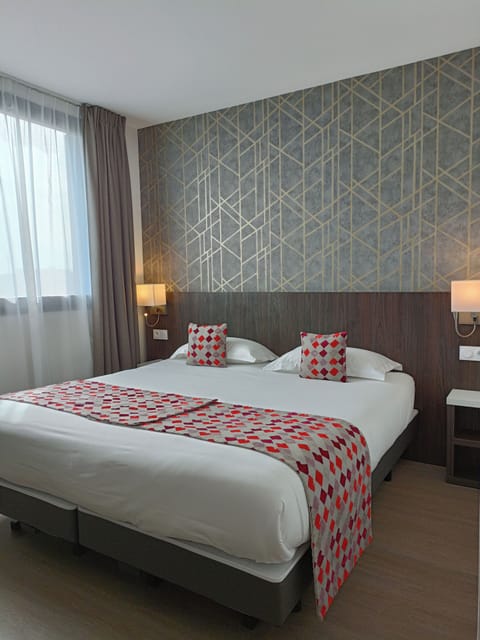 Superior Double Room | Individually decorated, individually furnished, desk, soundproofing