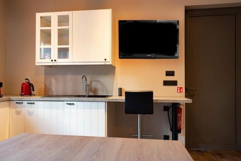 Deluxe Studio, Annex Building | Private kitchen