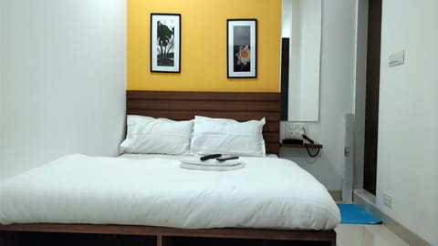 Super Deluxe | In-room safe, desk, free WiFi