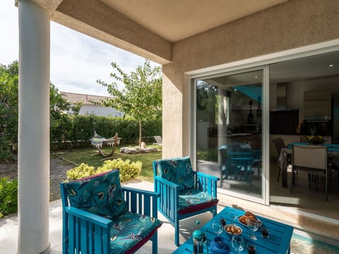 Furniture, Property, Plant, Chair, Table, Azure, Couch, Interior Design, Sky, Architecture