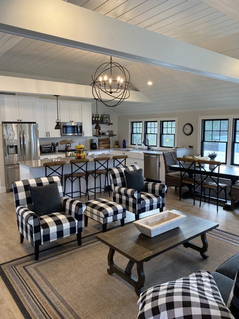 Great Room, Open floor plan 