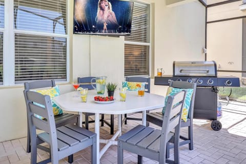 Poolside 55 inch TV & Grill!