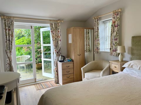 Standard Double Room, Garden View | Egyptian cotton sheets, premium bedding, laptop workspace