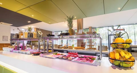 Daily buffet breakfast for a fee