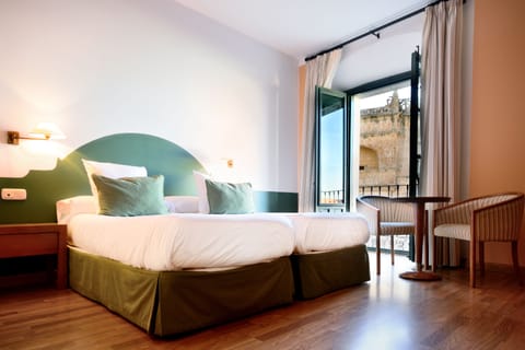 Double Room (Or Double Room Single Use) | Premium bedding, free minibar, in-room safe, desk