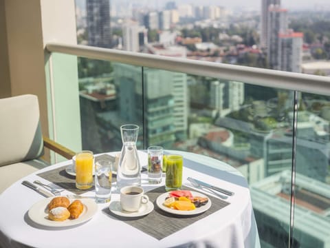 Executive Studio Suite, 1 King Bed, Balcony | View from room
