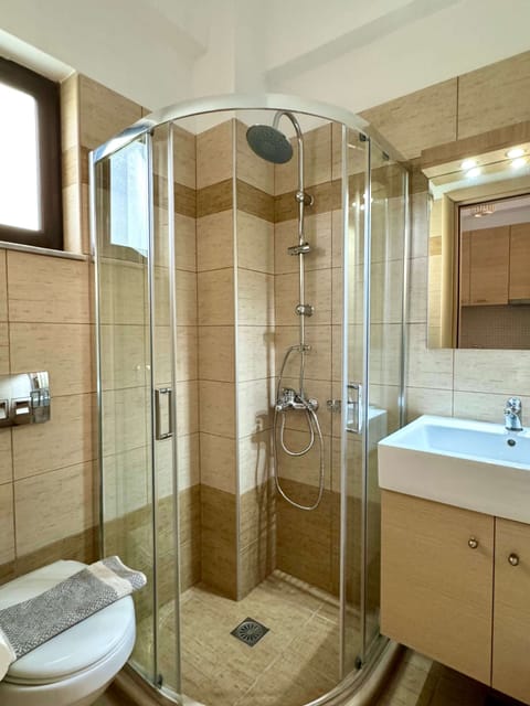 Studio | Premium bedding, Select Comfort beds, in-room safe, blackout drapes