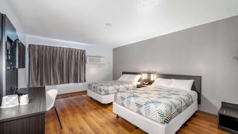 Laptop workspace, free WiFi, bed sheets