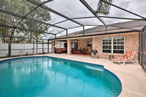 Deltona Vacation Rental | 3BR | 2BA | Step-Free Access | 1,864 Sq Ft