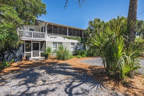 Welcome to The Sassy Shack, a laid back beach cottage on the west end of beautiful Folly Beach