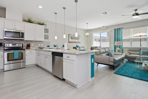 Villa, 4 Bedrooms | Private kitchenette | Coffee/tea maker, full-size fridge, microwave, oven