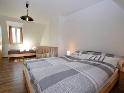 Apartment | 1 bedroom, iron/ironing board, bed sheets
