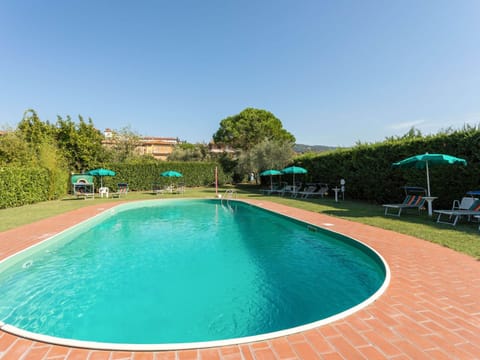 Apartment | Pool | Outdoor pool