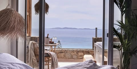 Delos Sea View Suite with Hot Tub | Egyptian cotton sheets, premium bedding, down comforters, pillowtop beds
