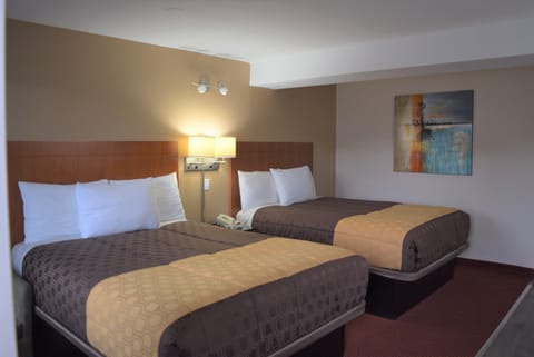 Room, 2 Queen Beds | Free WiFi