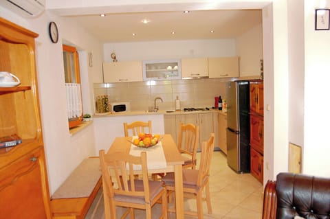 House | Private kitchen | Fridge, microwave, stovetop, espresso maker