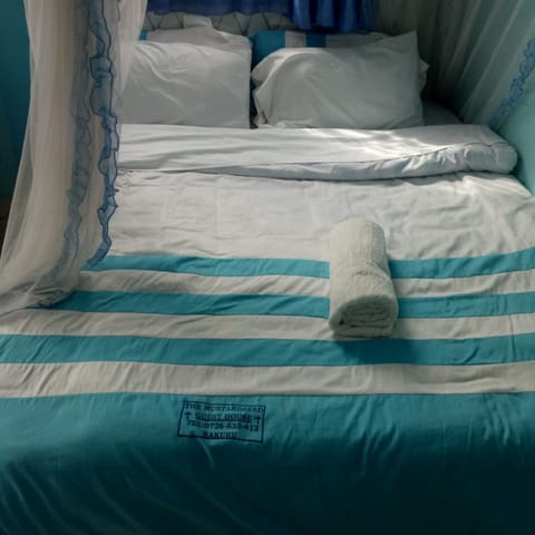 Single Room | Desk, free WiFi, bed sheets
