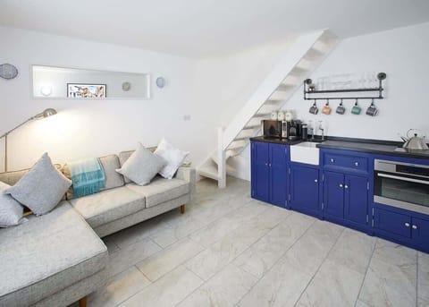 Harbour Cottage, Staithes - Stay North Yorkshire