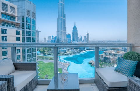 Apartment, 4 Bedrooms | 4 bedrooms, individually decorated, individually furnished