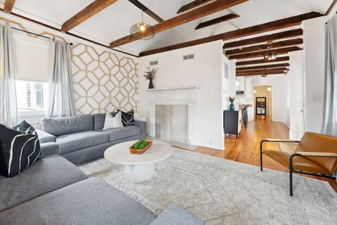 Apartment B | 3 bedrooms, premium bedding, memory foam beds, iron/ironing board