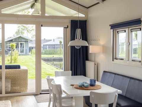 House | Dining
