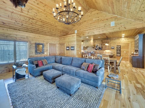 Main Floor Living Room