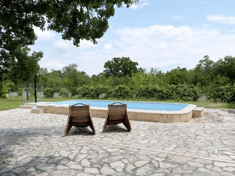 Flagstone, Swimming Pool, Outdoor Furniture, Shade, Resort, Chair, Cobblestone, Stone Wall, Design, Tile