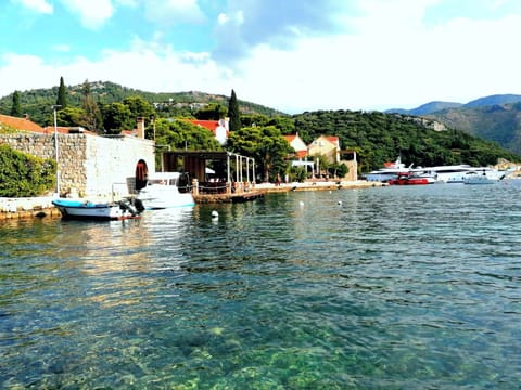 Room, 2 Bedrooms, Smoking, Terrace | Marina