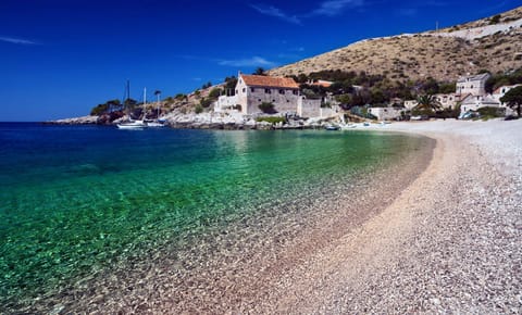 Apartment, 1 Bedroom, Accessible, Smoking | Beach | Beach nearby