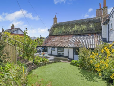 Outdoor | Rose Cottage - Rose and Ship Cottage, Reedham