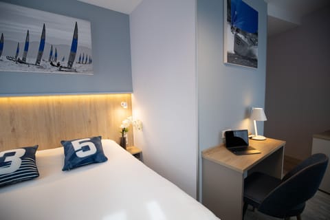 City Apartment (35m2) | 1 bedroom, individually decorated, individually furnished, soundproofing