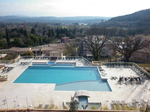 Apartment | Pool | Outdoor pool, a heated pool