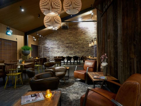 House | Bar (on property)