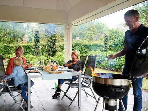 Villa | Dining