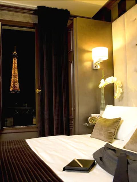 Suite (Eiffel) | View from room