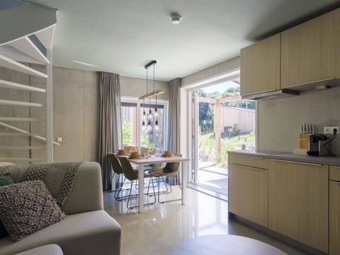 House | Private kitchen | Highchair