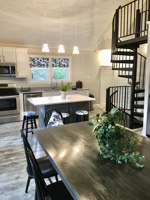 Newly remodeled Kitchen