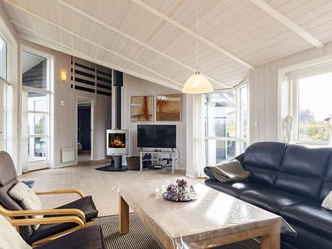 House | Living area | DVD player