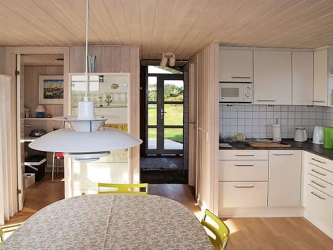 House | Private kitchen | Highchair