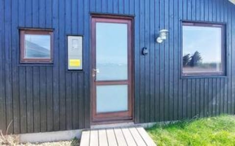 House | Exterior detail