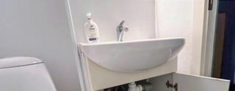 House | Bathroom