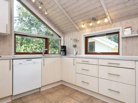 House | Private kitchen | Highchair