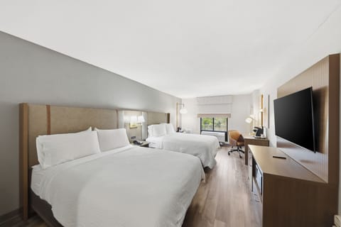 Standard Room, 2 Queen Beds | Premium bedding, in-room safe, desk, blackout drapes