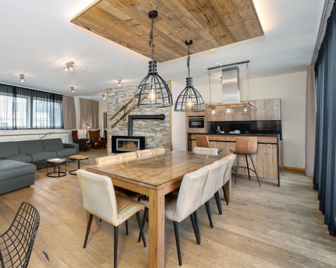 Deluxe Penthouse, 3 Bedrooms | Living area | 1-inch flat-screen TV with cable channels, TV