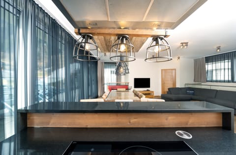 Deluxe Penthouse, 3 Bedrooms | Living area | 1-inch flat-screen TV with cable channels, TV